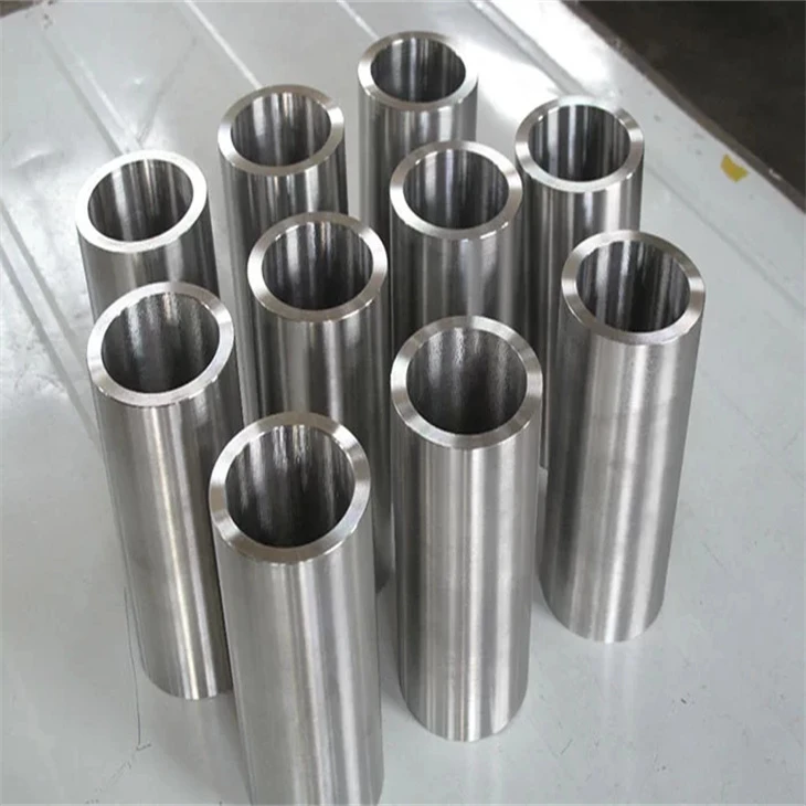 Tub de nitinol superelàstic